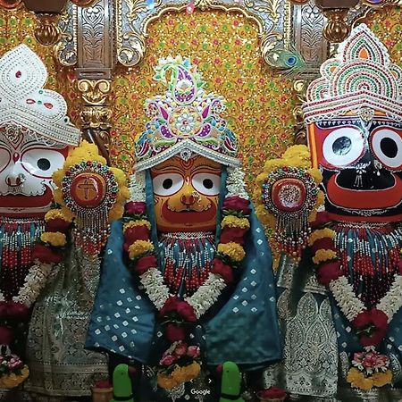 Готель Iskcon Shri Jagannath Bhakt Niwas Пандхарпур Екстер'єр фото